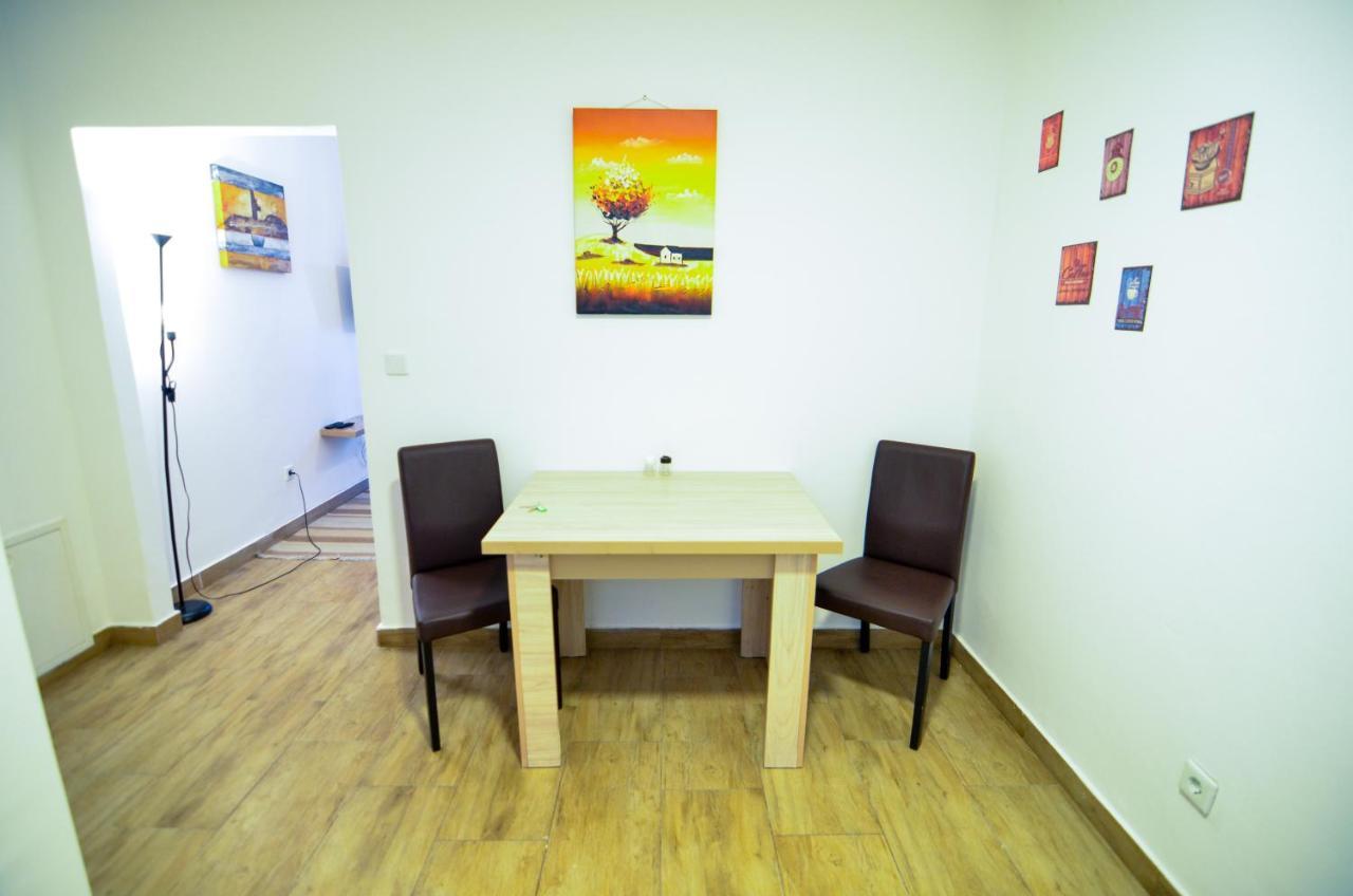 Cherry Hill Central Apartments Szarajevó Kültér fotó